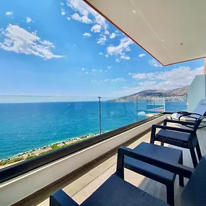 Lookout Apartment Sarandë